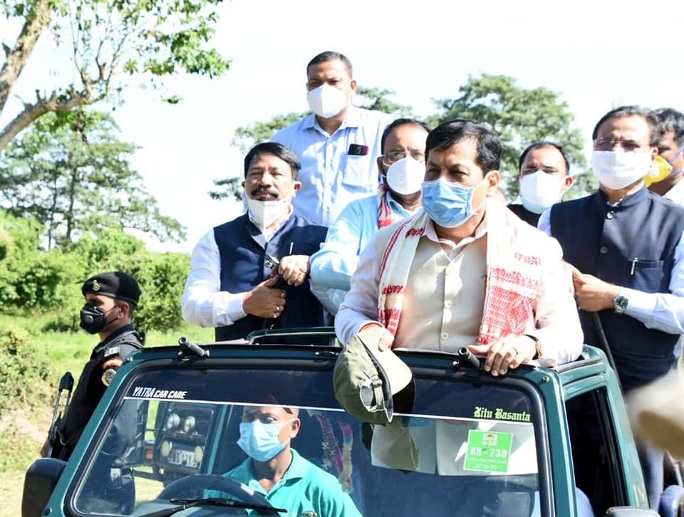 CM inaugurating Gypsy Safari in Kaziranga