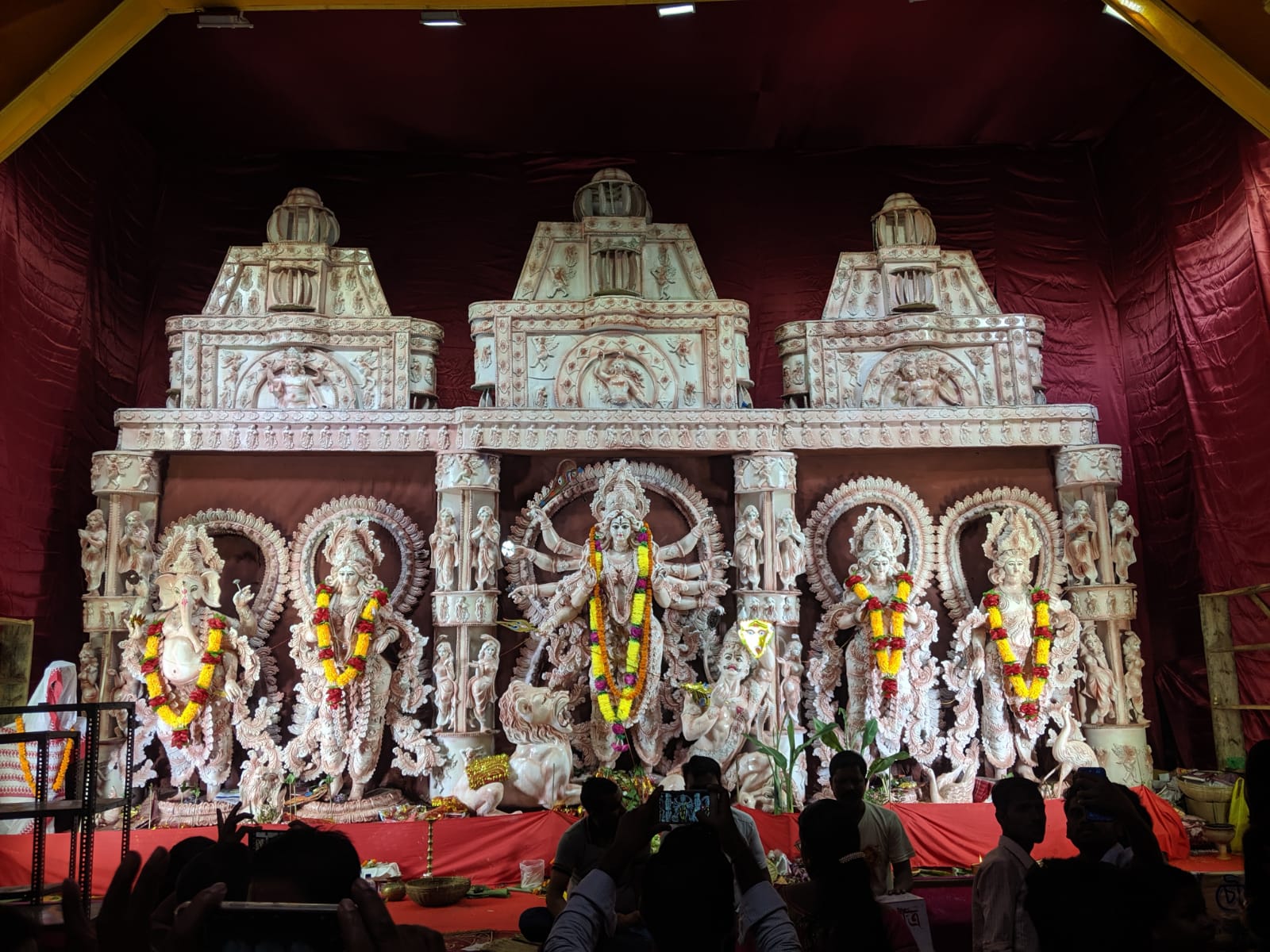 Durga Puja 2024: A Celebration of Divine Feminine Power - Discover East ...