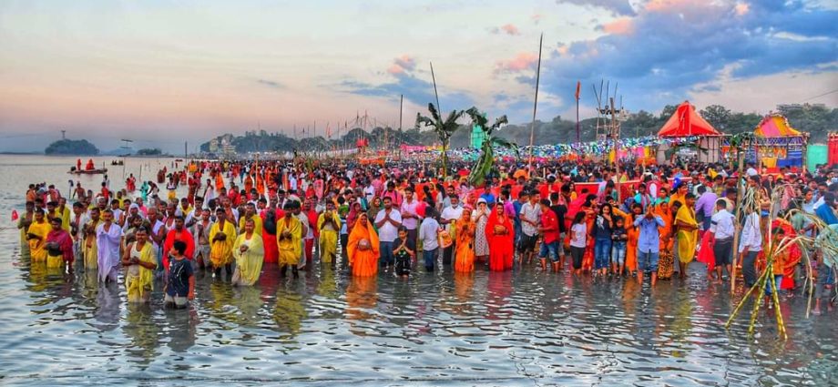 Chath Puja by Santosh Mahato